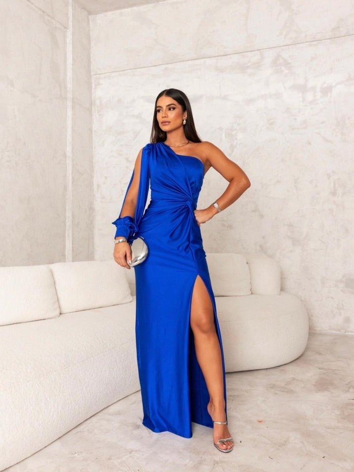Lara Elegant evening dress - Isla Secrets